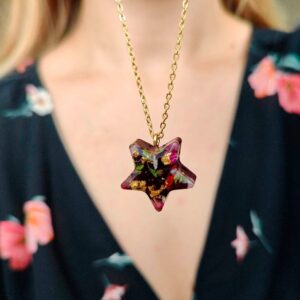 Naszyjnik gwiazda z kwiatami