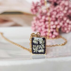 Naszyjnik z dziką marchwią