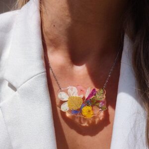 Naszyjnik witraż z kwiatami