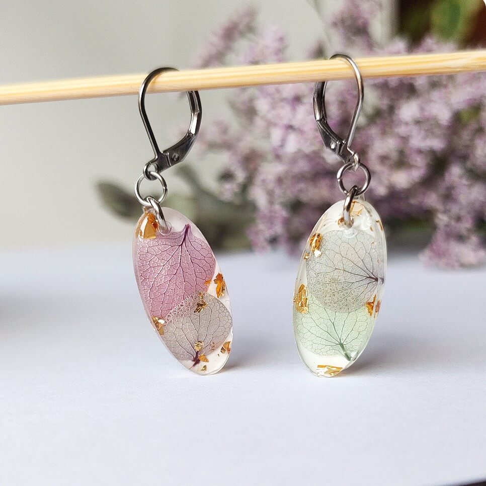 Kolczyki z płatkami hortensji - obrazek 6