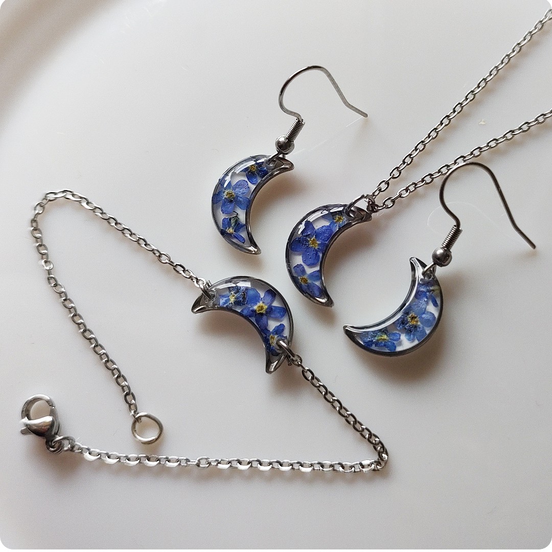 Komplet biżuterii księżyce z niezapominajkami - obrazek 4