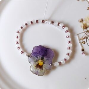 Regulowana bransoletka z bratkiem