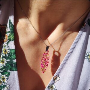 Podłużny naszyjnik z wrzosami