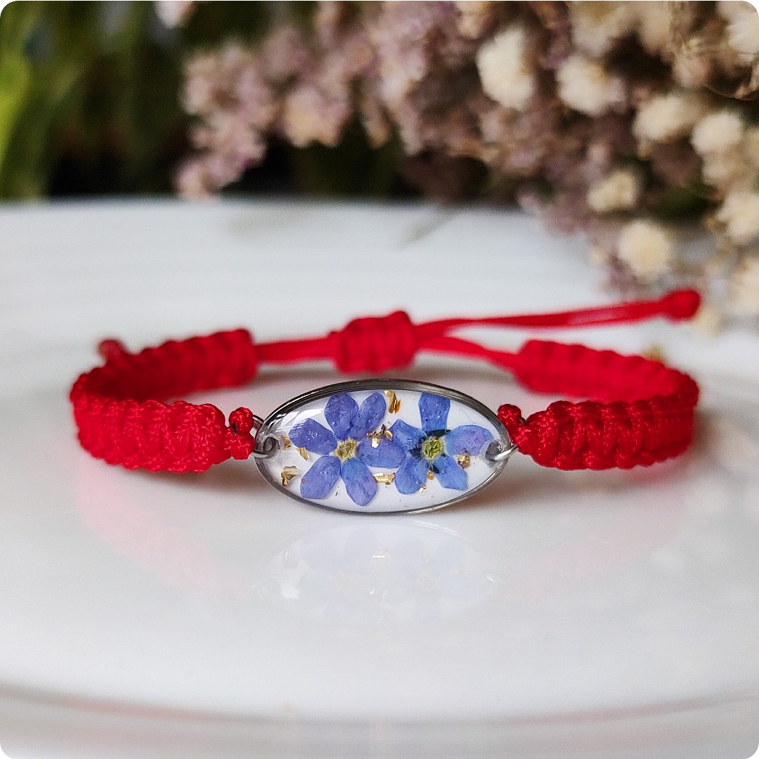 Regulowana bransoletka z niezapominajkami