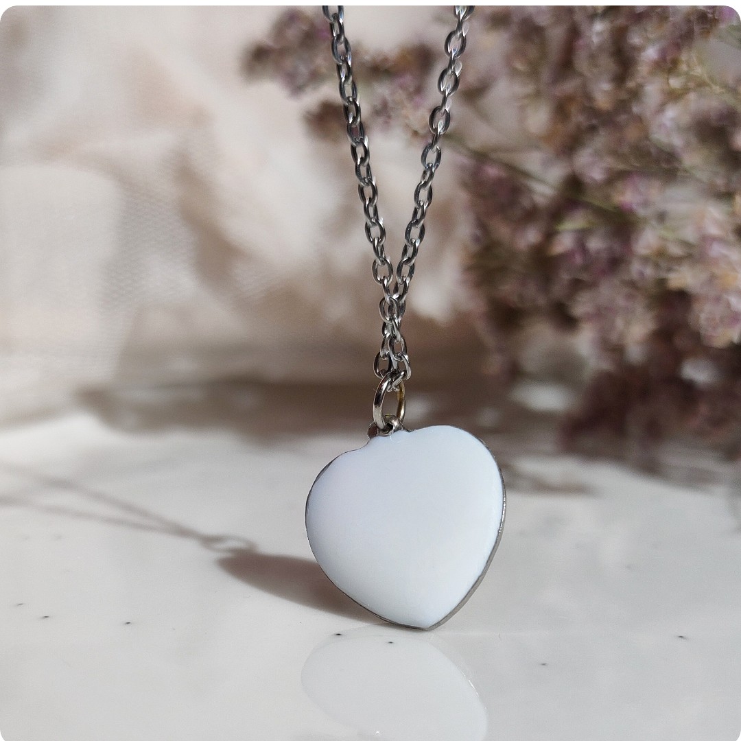 Naszyjnik medalik z kwiatami - obrazek 5