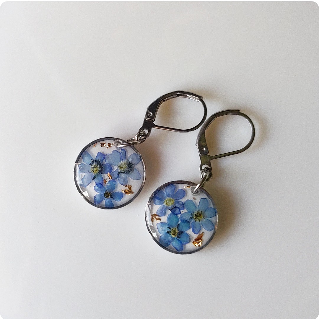 Kolczyki z niezapominajkami