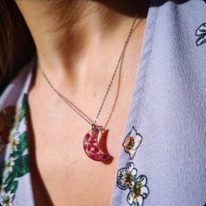 Naszyjnik księżyc z wrzoścami