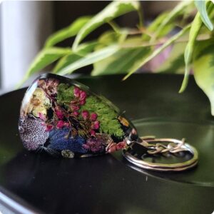 Kwiatowy brelok do kluczy