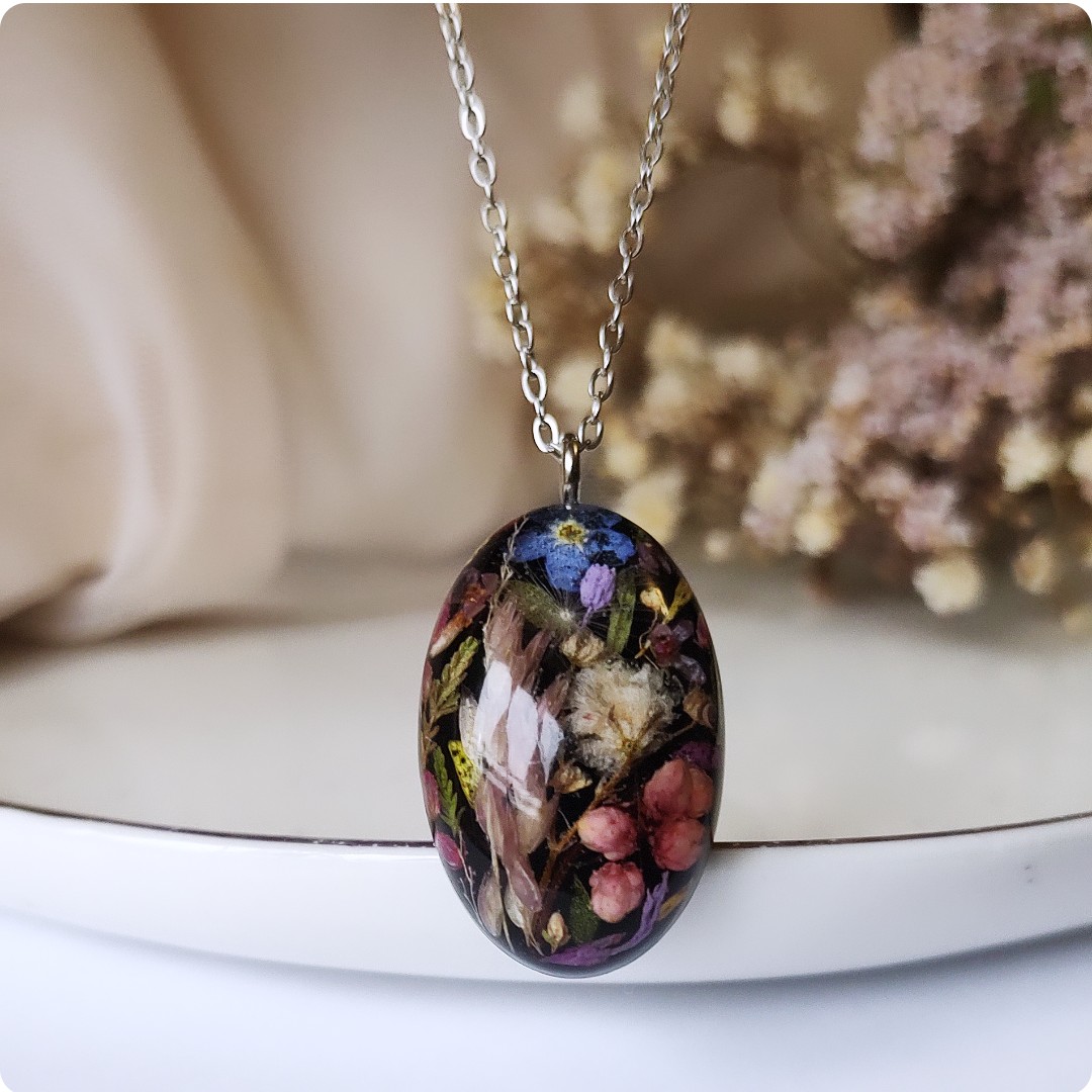 Kwiatowy naszyjnik - obrazek 3