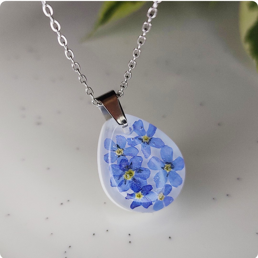 Naszyjnik z niezapominajkami - obrazek 2