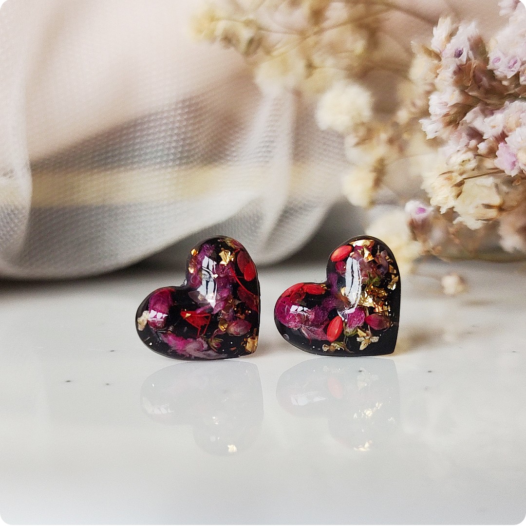 Kolczyki serduszka z czerwonymi kwiatami - obrazek 5