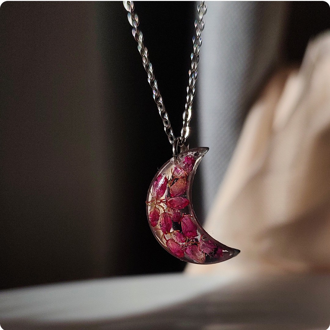 Naszyjnik księżyc z wrzoścami - obrazek 5