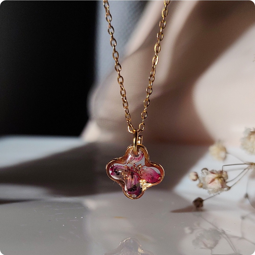 Delikatny naszyjnik z wrzoścem - obrazek 5