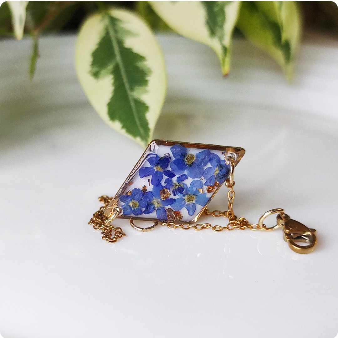 Bransoletka z niezapominajkami - obrazek 2