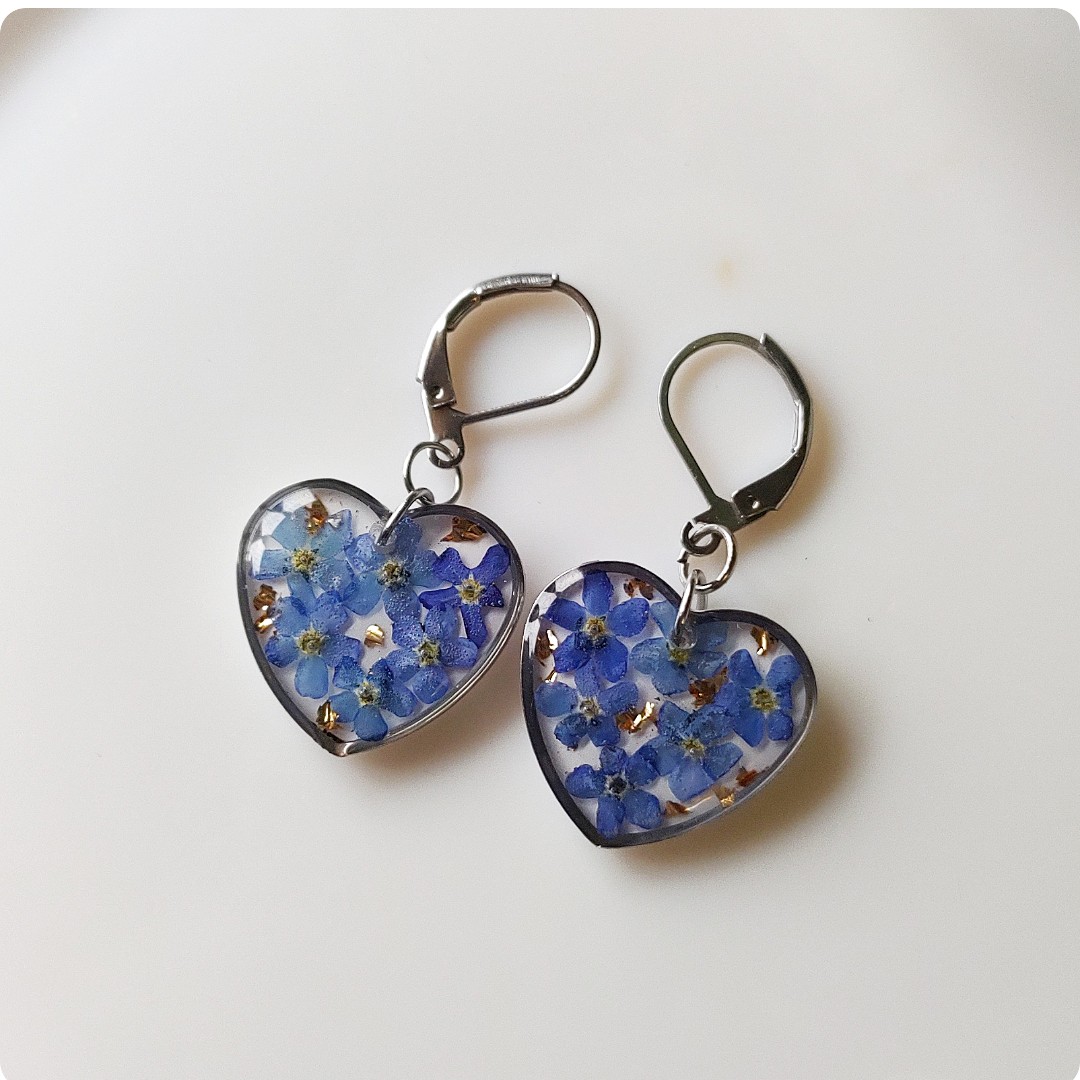 Kolczyki serca z niezapominajkami - obrazek 4