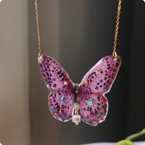 Naszyjnik motyl
