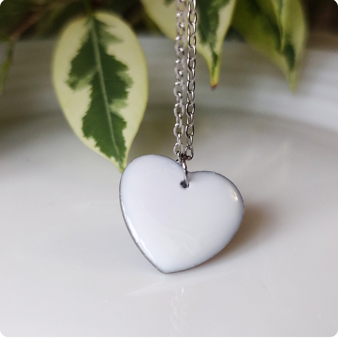 Naszyjnik serce z niezapominajkami - obrazek 3