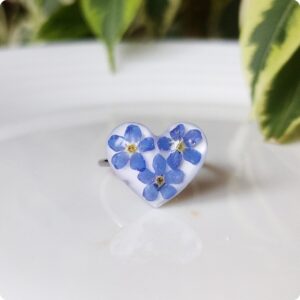 Regulowany pierścionek serce