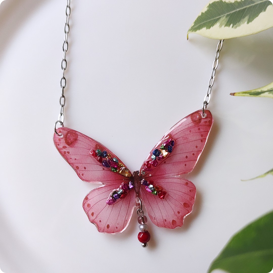Naszyjnik motyl - obrazek 3