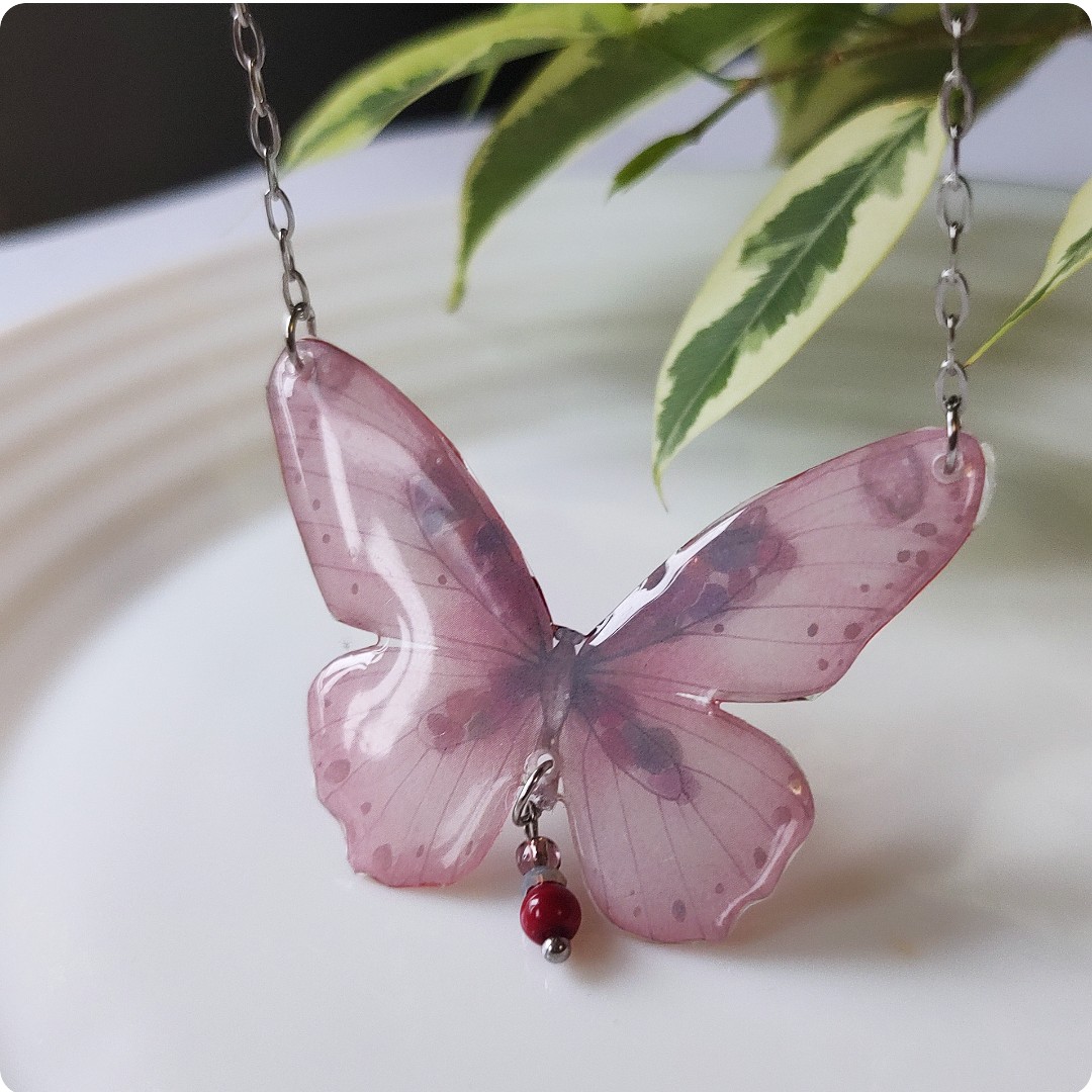 Naszyjnik motyl - obrazek 4