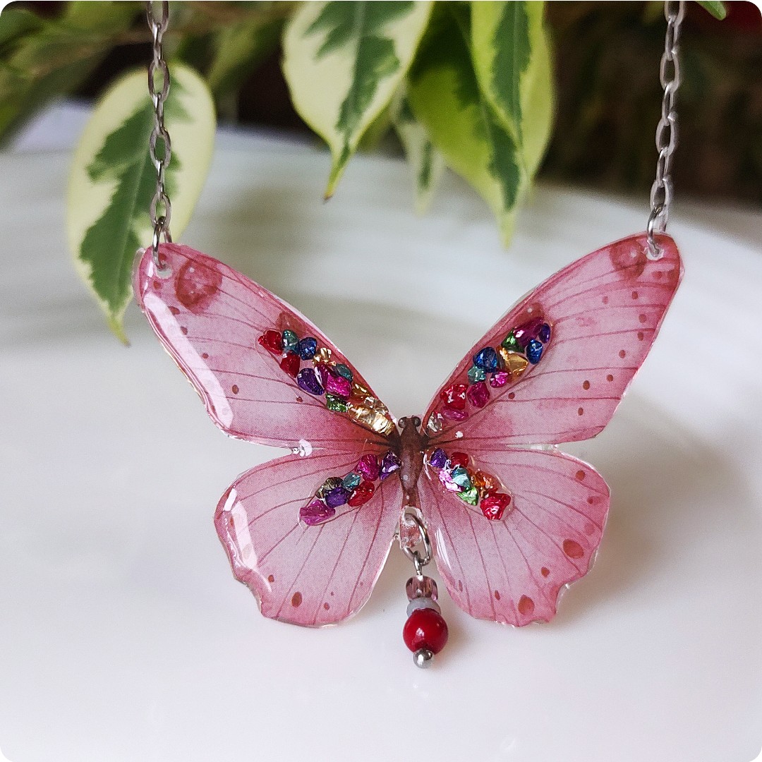 Naszyjnik motyl - obrazek 5