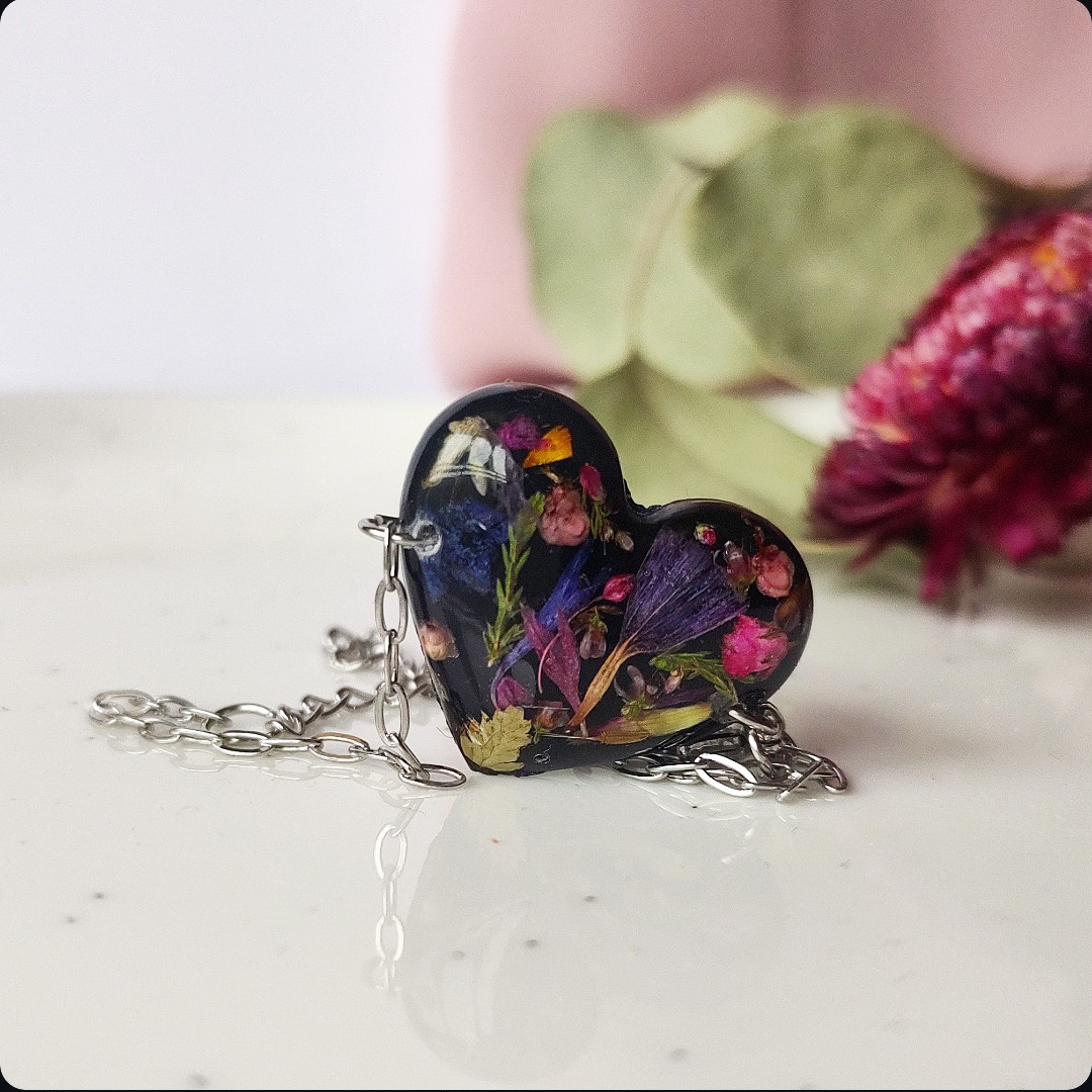 Bransoletka serce z kwiatami - obrazek 5